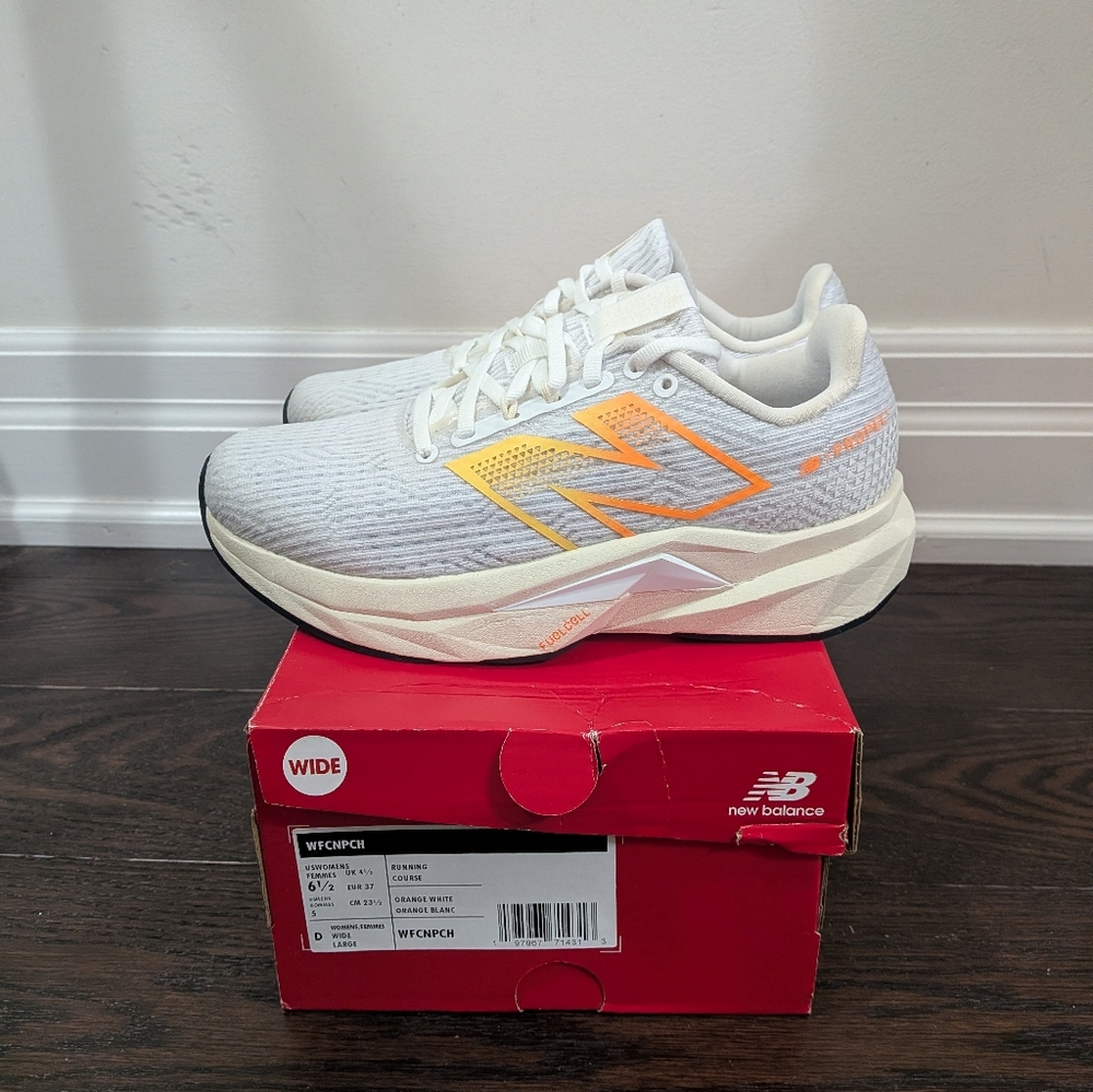 Women's New Balance Shoes